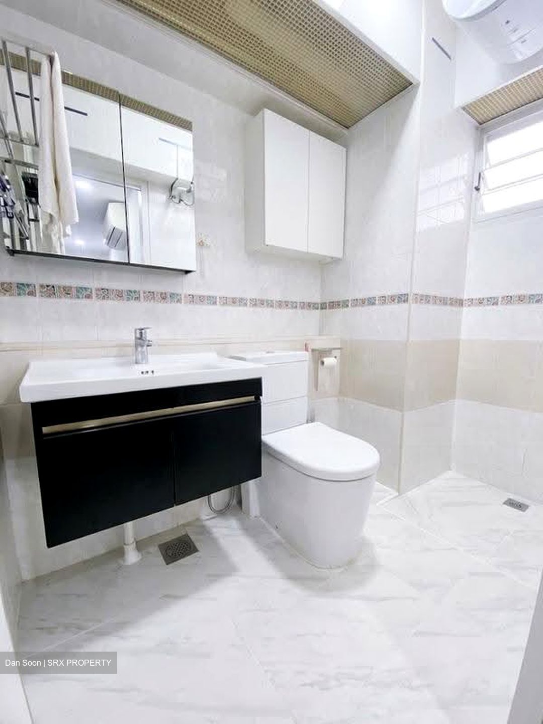 Blk 384 Bukit Batok West Avenue 5 (Bukit Batok), HDB 4 Rooms #638065951